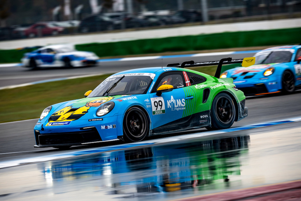 Bastian Buus i kamp om andenpladsen
(Foto: Porsche Motorsport)